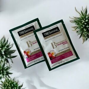 TRESemme Botanique Color Vibrance & Shine Intensive Mask